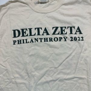 Size medium Delta Zeta sorority t-shirt